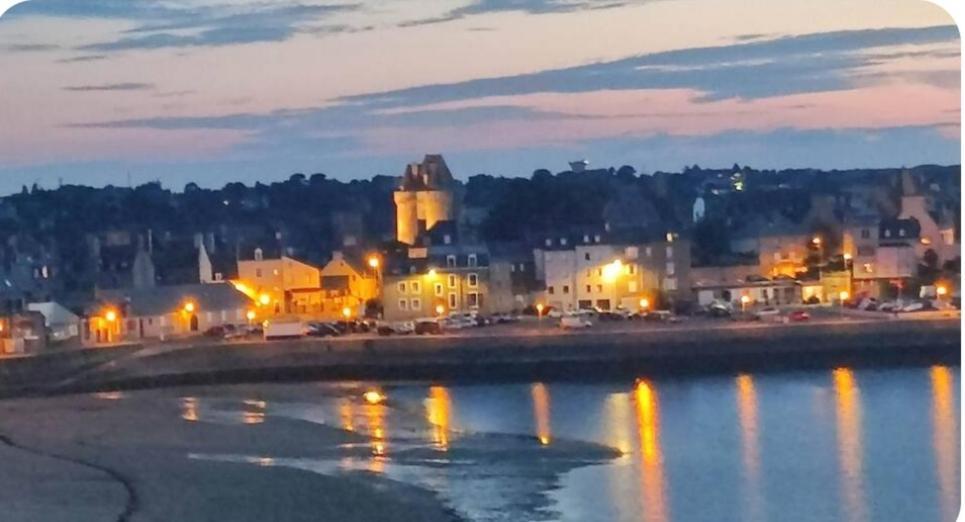 Nid De Corsaire, Vue Mer & Acces Plage Saint-Malo Exterior photo